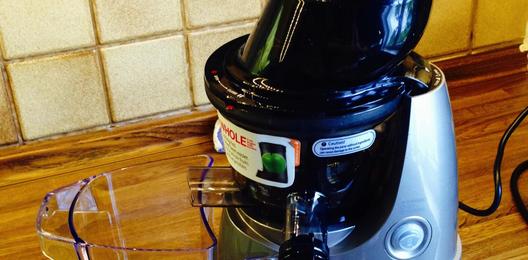 <a href="/Eszkoezoek/Kuvings-Whole-Slow-Juicer-B6000">Kuvings Whole Slow Juicer B6000</a>