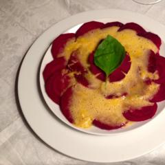 Cékla -  "carpaccio" mandarin - aloe vera szósszal