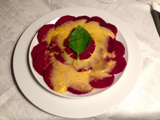 Cékla -  "carpaccio" mandarin - aloe vera szósszal