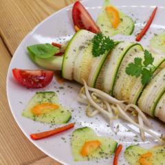 Cukkini - Bok Choy - tekercs csírával